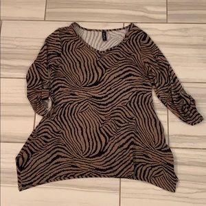 Animal print top